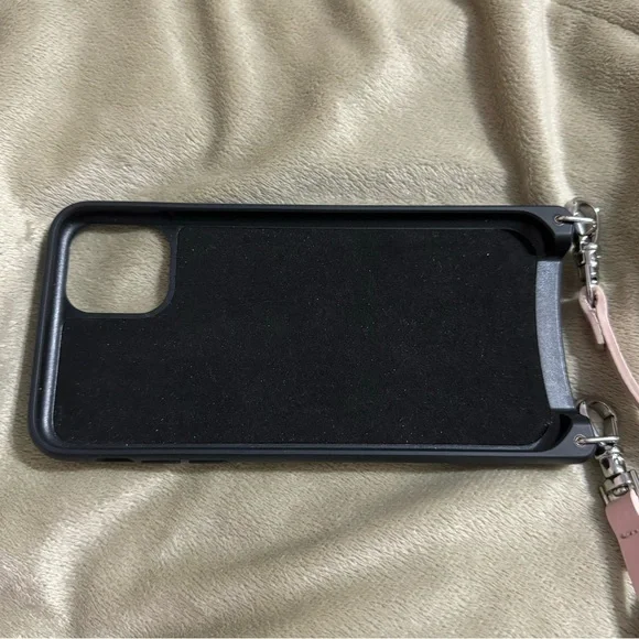 COPY - BANDOLIER-EMMA FOR IPHONE 11 PRO MAX. LIKE NEW. - Picture 2 of 5